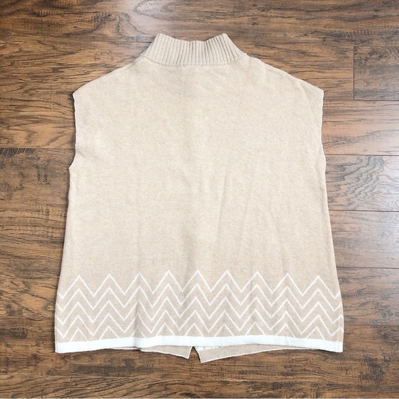 Note di Anita • cashmere knit sweater cape poncho button front beige chevron - Picture 8 of 8